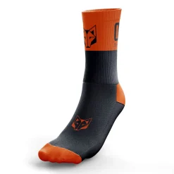 OTSO Mid High Running Socks - Black and Orange